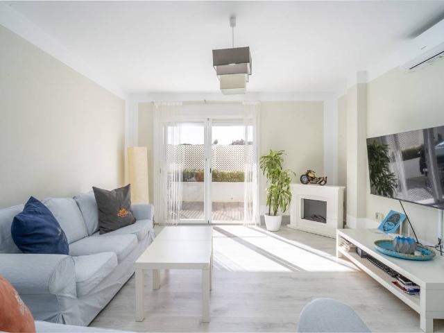 Planta baja en Venta en Nueva Andalucía centro