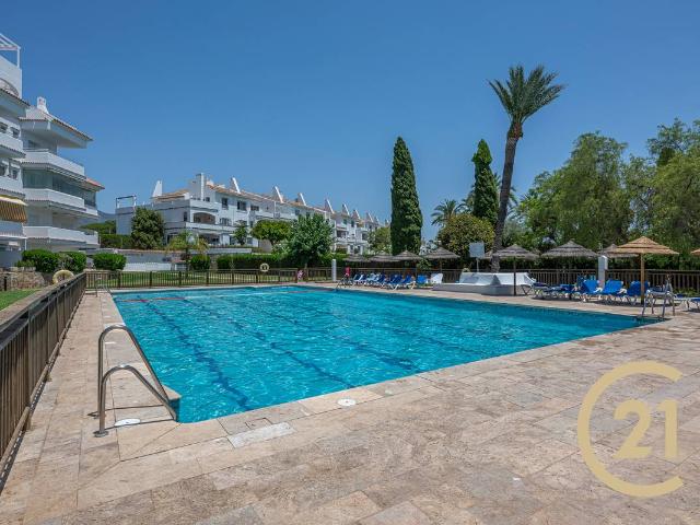 Planta baja en Venta en Nueva Andalucía centro