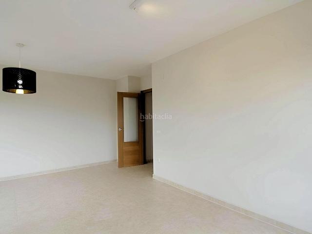 Planta baja en venta en Nules. Estrena tu hogar en Nules planta baja de diseño con amplia terraza privada. Plantas bajas.