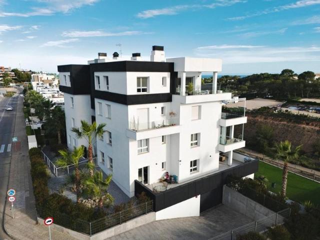 Planta baja en venta en Orihuela Costa, Villamartin