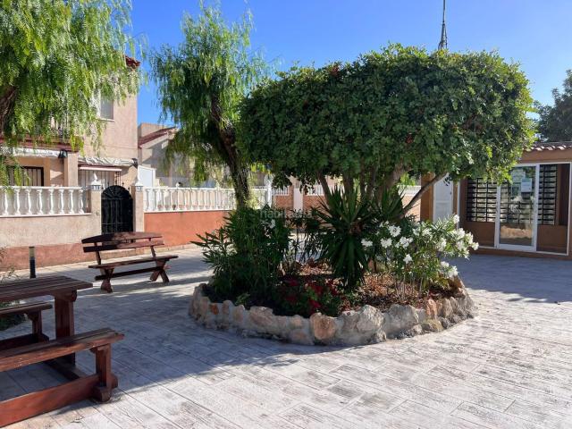 Planta baja en venta en Orihuela, Playa Flamenca. Bungalow en Planta Baja con Jardín Privado y Estilo de Vida Mediterráneo. Plantas bajas.