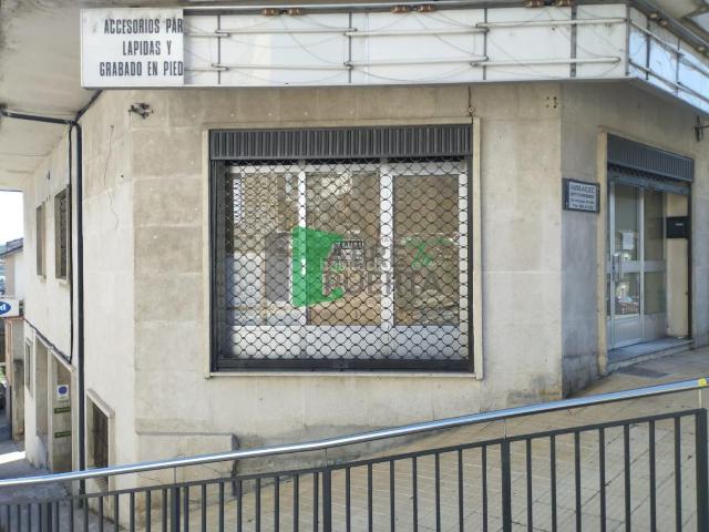 Planta baja en venta en Ourense, San Francisco. Plantas bajas.