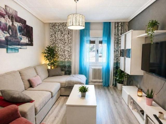 Planta baja en venta en Pamplona, Chantrea