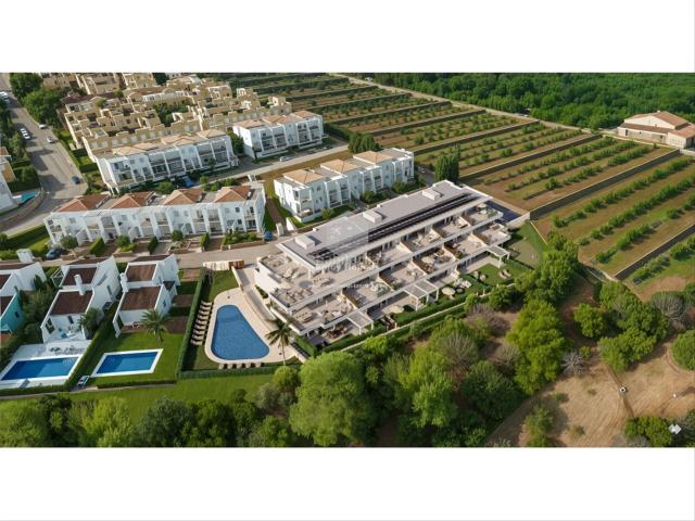 Planta baja en venta en Pedreguer. Apartamento de diseño en la planta baja con jardín privado, terrazas y comodidades de estilo resort. Plantas bajas.