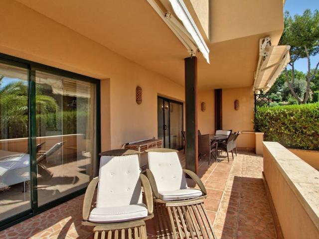 Planta baja en Venta en Portals Nous