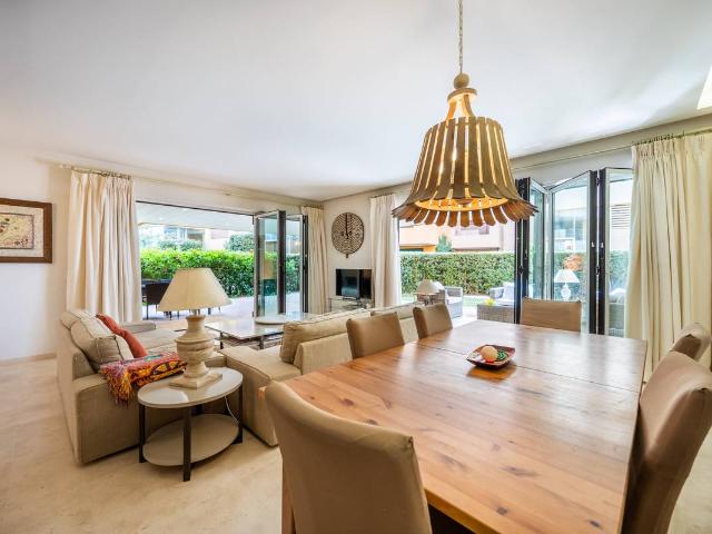 Planta baja en Venta en Puerto de Sotogrande La Marina