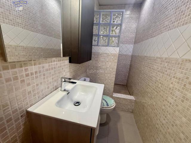 Planta baja en venta en Ripollet, Can Mas. OPORTUNIDAD EN RAMBLA SANT JORDI! ACOGEDORA PLANTA BAJA LISTA PARA ENTRAR A VIVIR!. Plantas bajas.