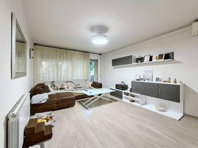 Planta baja en Venta en Riu Sud