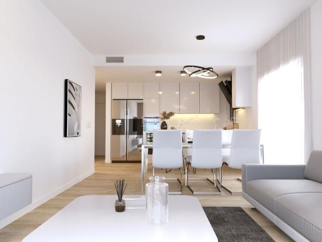 Planta baja en venta en Roquetas de Mar, Aguadulce Norte. Piso de 3 dormitorios y 2 baños. Plantas bajas Roquetas de.