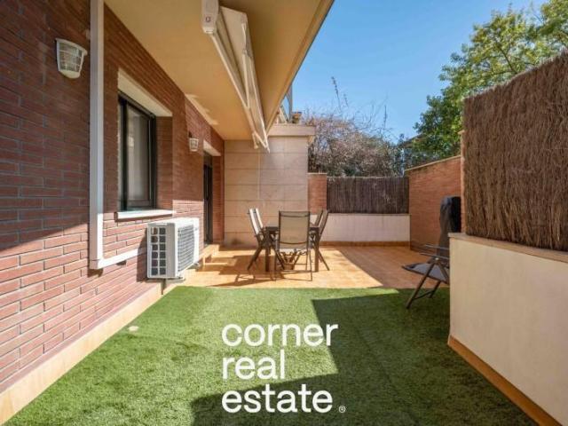 Planta baja en venta en Sant Cugat del Vallès, Coll Favà Can Magí