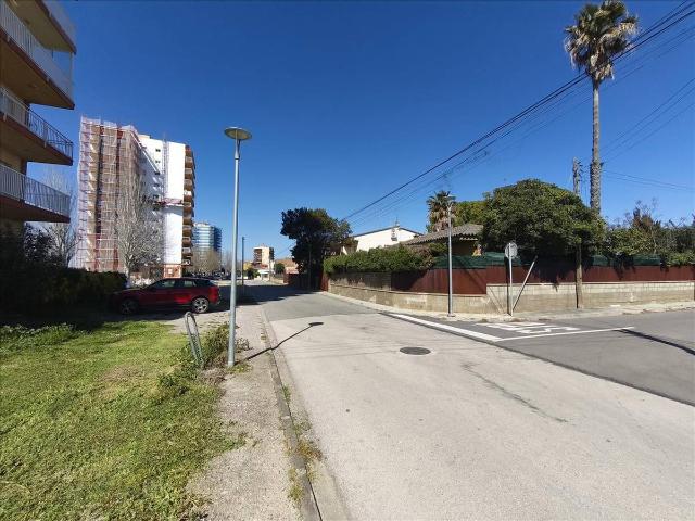 Planta baja en Venta en Sant Pere Pescador