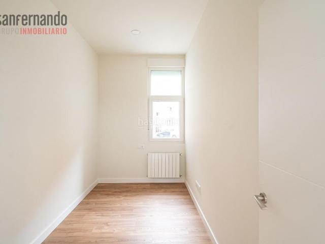 Planta baja en venta en Santander, Cuatro Caminos. Planta baja a estrenar en la calle Gregorio Cuesta de Santander. Plantas bajas.