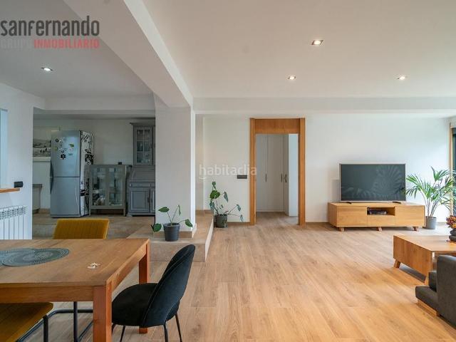 Planta baja en venta en Santander, Valdenoja. Piso en venta en Calle Valdenoja, con garaje privado. Plantas bajas.