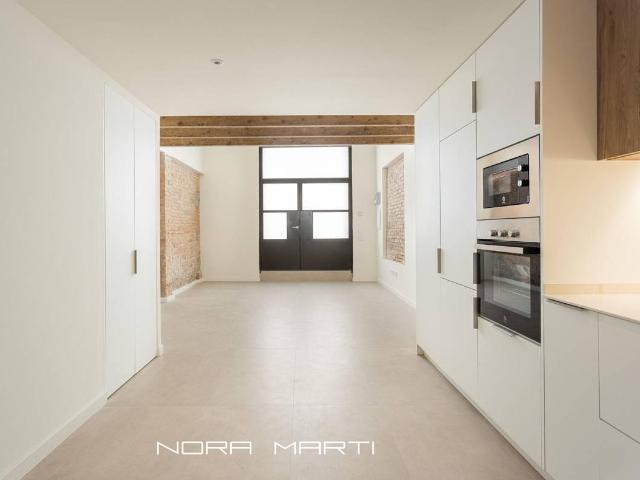 Planta baja en Venta en Sants Badal