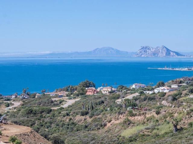 Planta baja en Venta en San Luis de Sabinillas