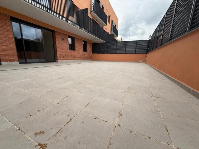 Planta baja en venta en Sabadell, Gracia