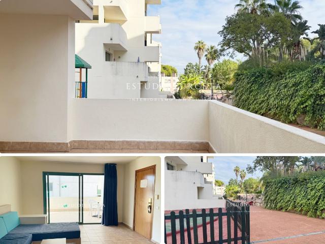 Planta baja en venta en Salou, Pla de Maset Cap de Salou Costa Dorada. apartamentos turístico en Festival Village. Plantas bajas.