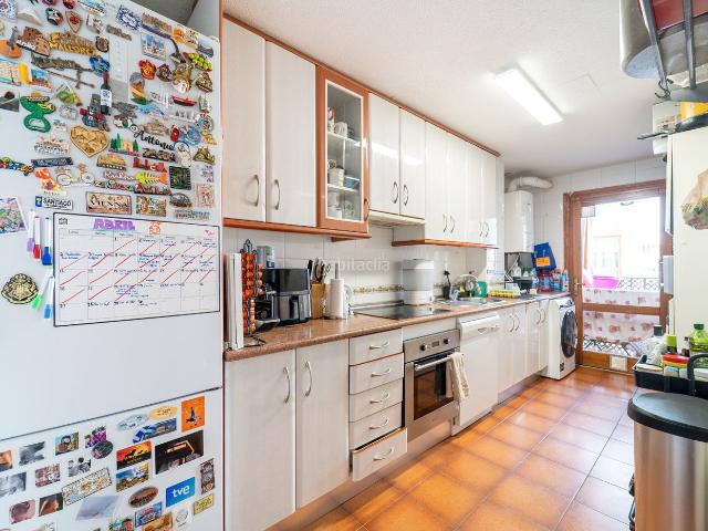 Planta baja en venta en Sevilla la Nueva. ¡CAPITAL HOME VENDE bajo con terraza en planta y URBANIZACIÓN con PISICNA!. Plantas bajas Sevilla la.