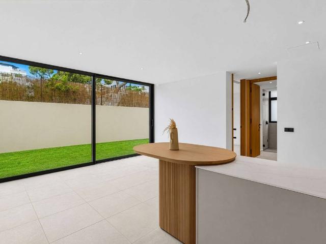 Planta baja en Venta en Son Armadans
