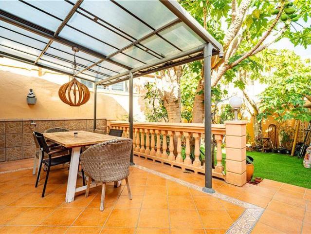 Planta baja en Venta en Son Armadans