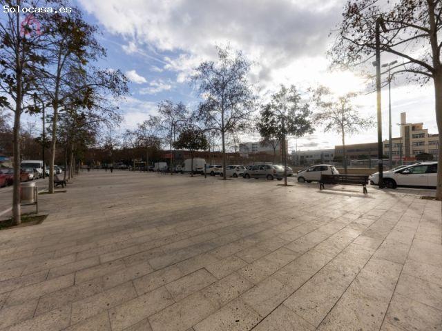 PLANTA INDUSTRIAL/COMERCIAL EN VENTA GRAN SUPERFICIE Y LUMINOSIDAD