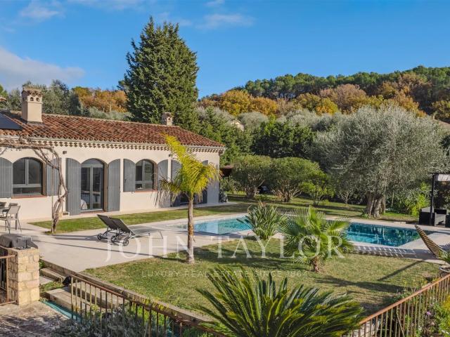 Plascassier, vue mer panoramique 217m² Valbonne