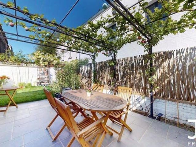 PLASKY 4 bedroom house with garden