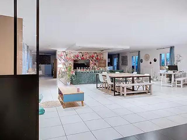 Pleugueneuc 35720 Achat / Vente maison 8 pièces t8 terrasse parking