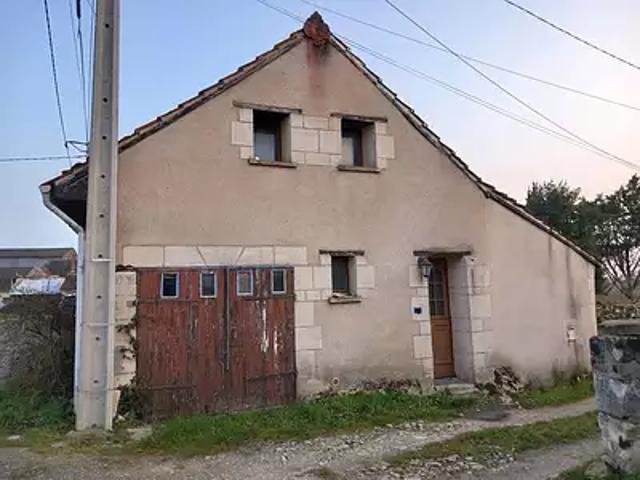 Pleumartin 86450 Achat / Vente maison 4 pièces t4 au dernier étage