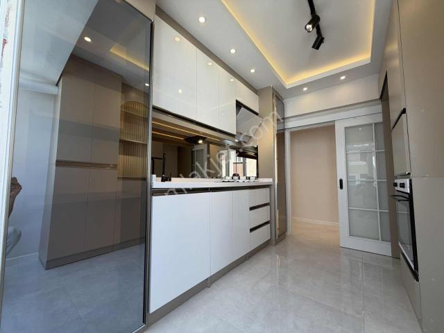 Plevne Mah. 3+1 Ara Kat Ön Cephe Cadde Üstü Full Yapılı Daire!