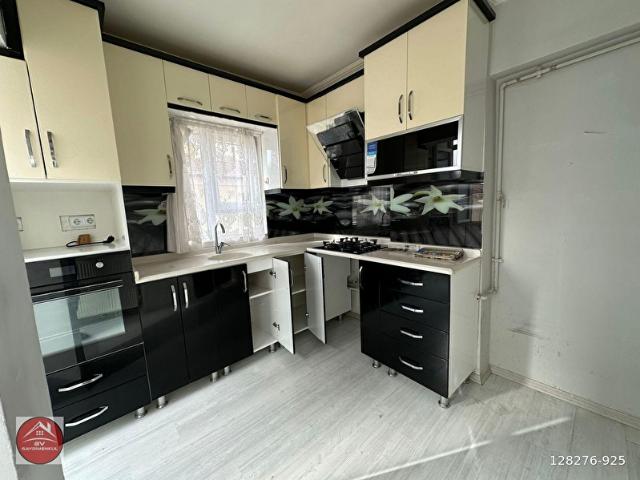 PLEVNE MAHALLESİNDE 3.ARA KATTA YAPILI 3+1 DAİRE