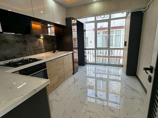 PLEVNE MAHALLESİNDE 3.ARA KATTA LÜX YAPILI 3+1 DAİRE