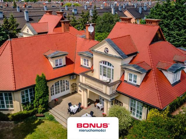 Plewiska, 751,90 m2