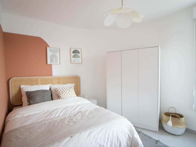 Pleasant 10 m² bedroom to rent in Villeurbanne LYO34