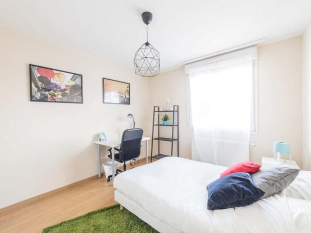 Pleasant and comfortable room 17m² ST60