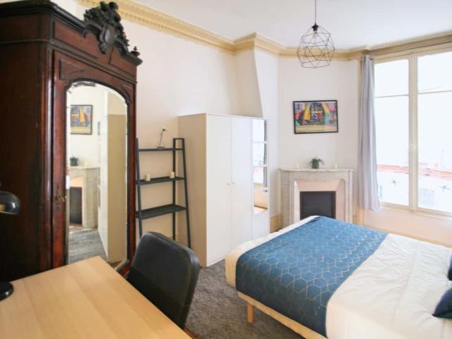 Pleasant and bright room 14m² PA52