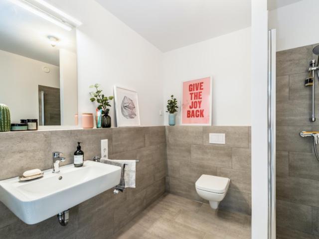 Pleasant double bedroom in Moabit