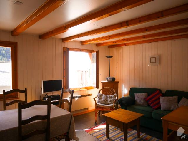 Pleasant duplex 4.5 rooms in Bourg Saint Pierre | dreamo. Ch