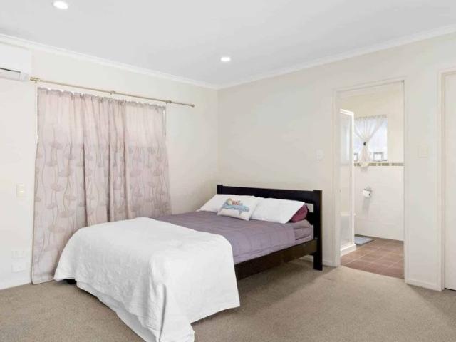Pleasant home in zone for good schools