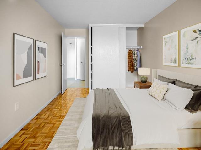 Pleasant Park 1 Bedroom Apartment for Rent at 2035 Pleasant Park Place South Apts, Ottawa, ON K1G 3P6 Alta Vista