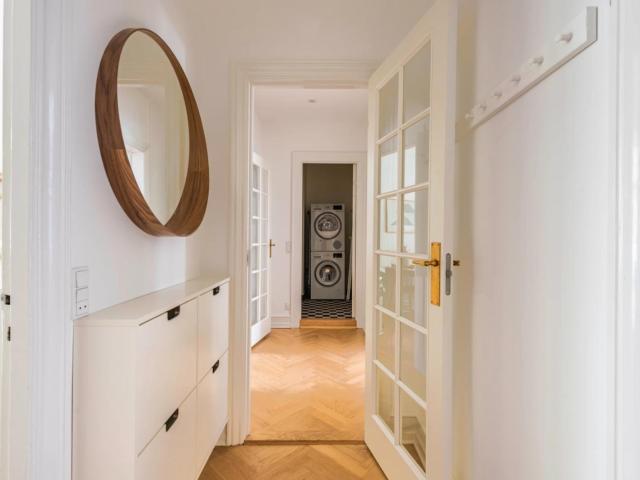 Pleasant single bedroom with balcony in well connected Østerbro