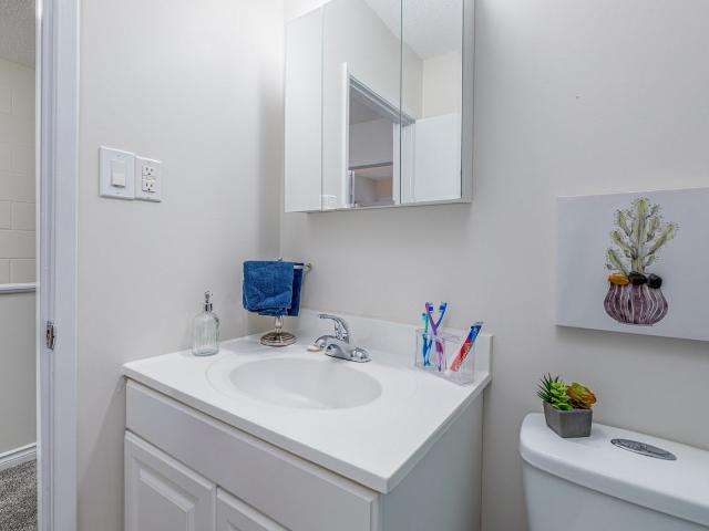 Pleasantview Townhomes 3 Bedroom Apartment for Rent at 4905 107 St Nw, Edmonton, AB T6H 2W8 Empire Park