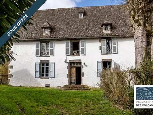 Pleaux 15700 Achat / Vente maison 6 pièces t6 parking