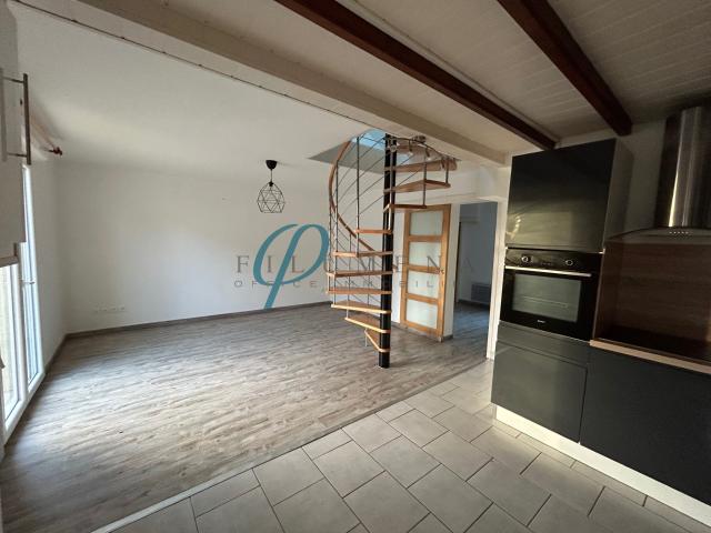 PLEIN CENTRE DE LA CHAPELLE SUR ERDRE MAISON 45M²