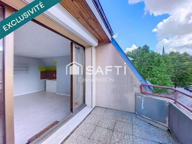 Plein centre, T2 avec terrasse et garage