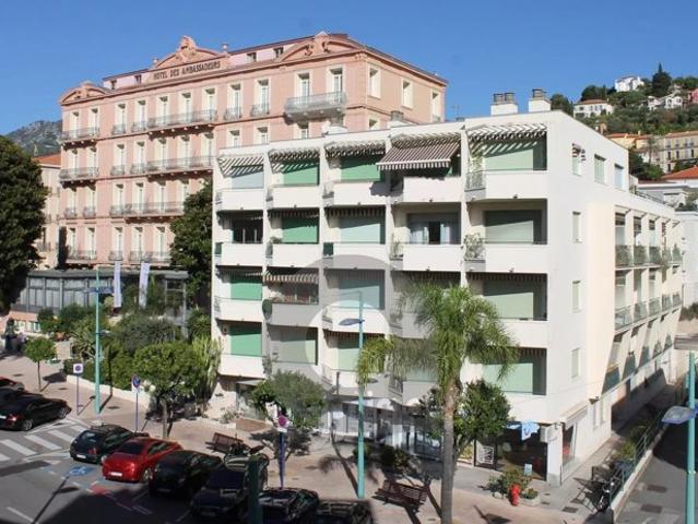 plein centre ville de Menton appartement 3 pièces