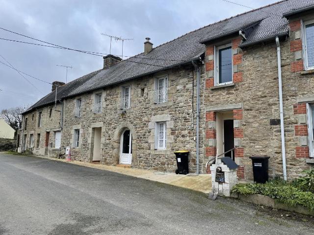 Plemet Sortie Bourg 168m² Plémet