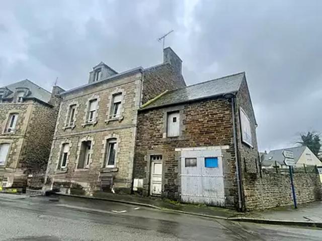 Plénée Jugon 22640 Achat / Vente maison 8 pièces t8 au dernier étage