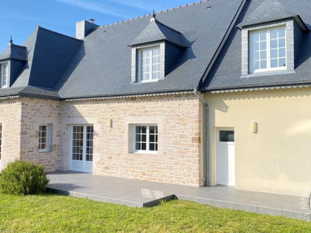 Pléneuf Val André 22370 Élégante propriété à proximité de la plage et du golf