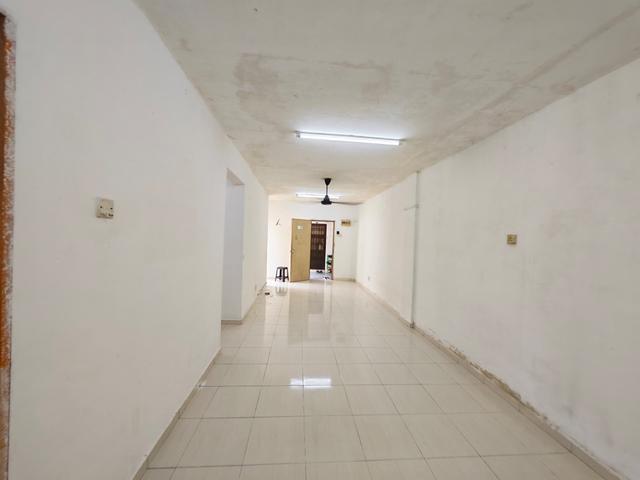 Plentong Flat 2th FloorFully Mosaic Full Loan Unit